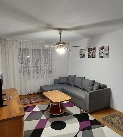 Apartment Buget Brasov